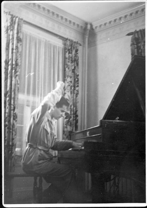 Leonard Bernstein Leonard Bernstein