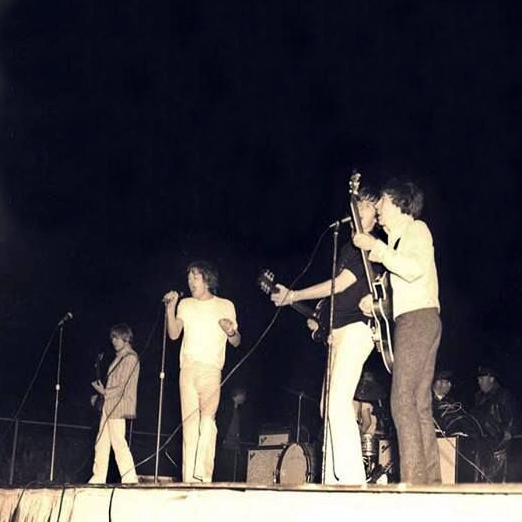 The Mods, the Stones and the Teenage Mob of 1966