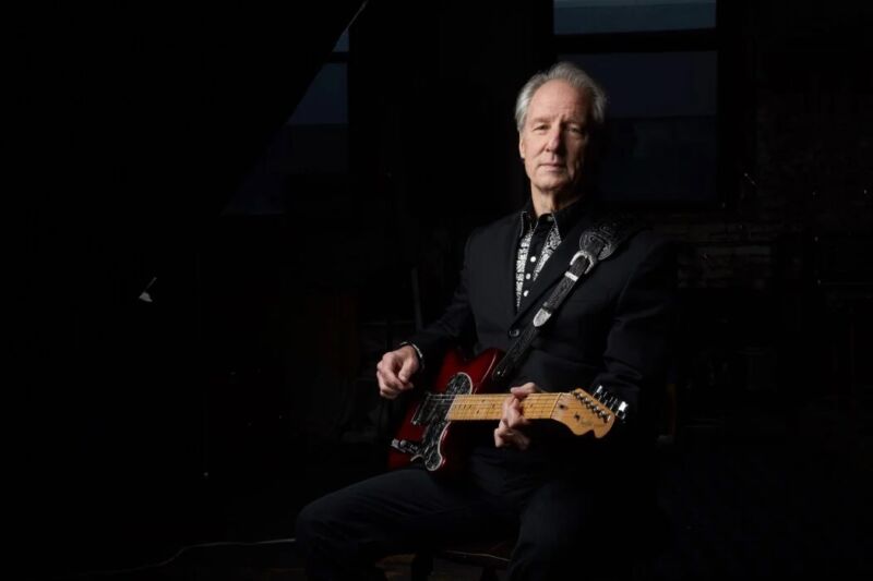 Chuck McDermott – Photo credit: Kelly Davidson Chuck McDermott