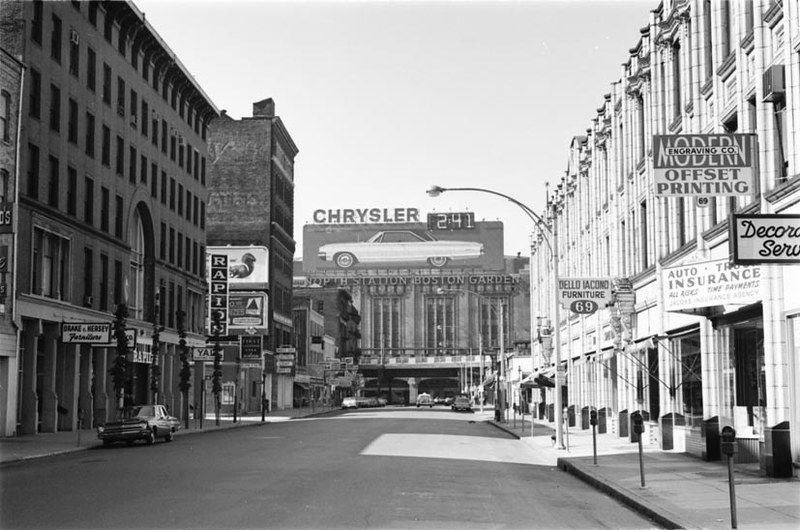 Boston Garden - Wikipedia