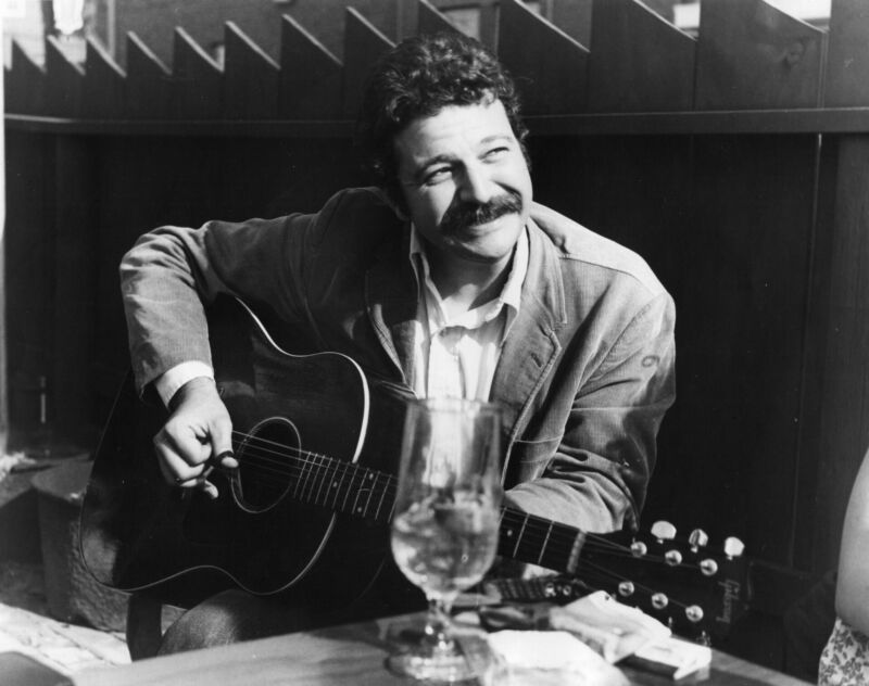 Paul Geremia – photo credit Dave Peabody Paul Geremia - photo credit Dave Peabody