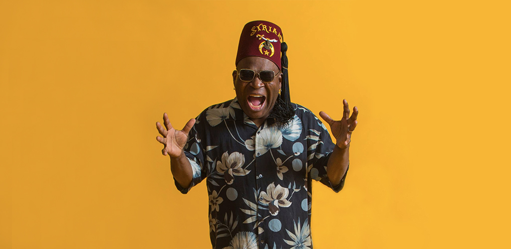 Barrence Whitfield