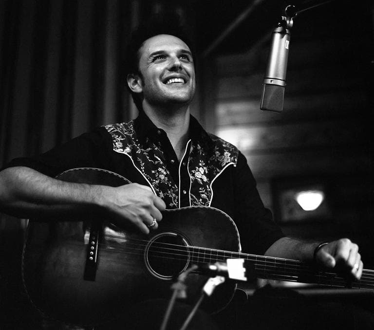 Mark Erelli – photo by Nancy Giroux Mark Erelli - photo by Nancy Giroux