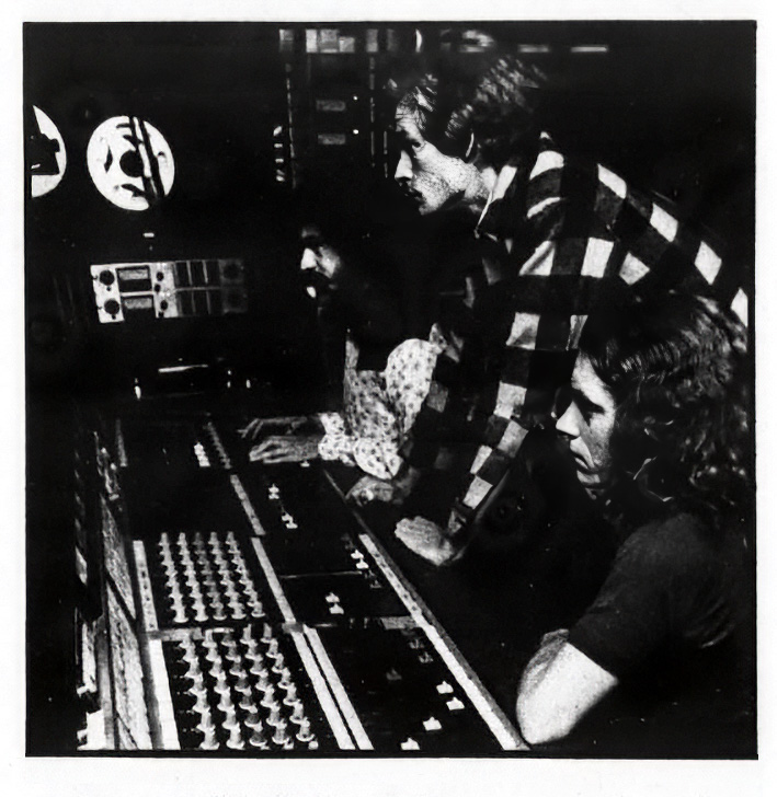 Livingston Taylor at Intermedia Sound Studios 1974 – photo by Clif Garboden Livingston Taylor at Intermedia Sound Studios 1974 - photo by Clif Garboden